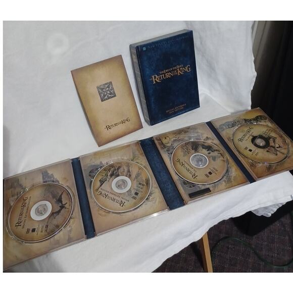 Lord Of The Rings Complete DVD Set - Picture 7 of 8